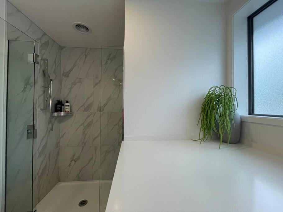 Vila Parkside Retreat - 3 Beds -Sleeps 6 Near Westfield Christchurch Exteriér fotografie